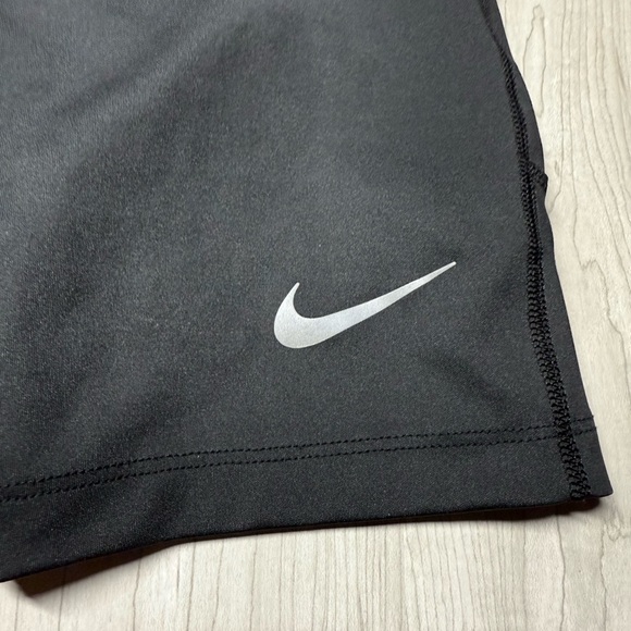 Nike Women's Black Shorts - Picture 2 of 8